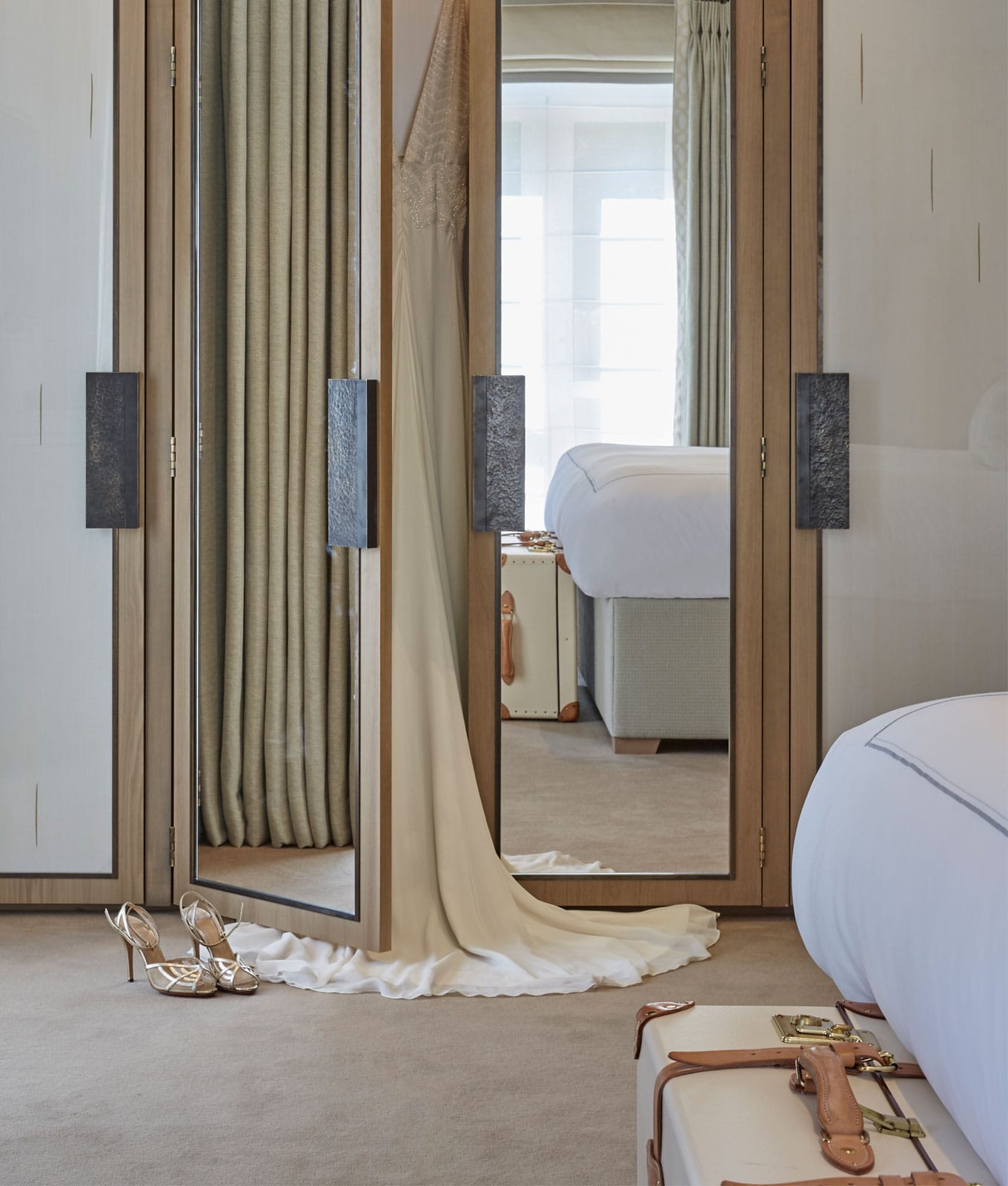 luxury mirrored wardrobe accessory for berkeley hotel suites